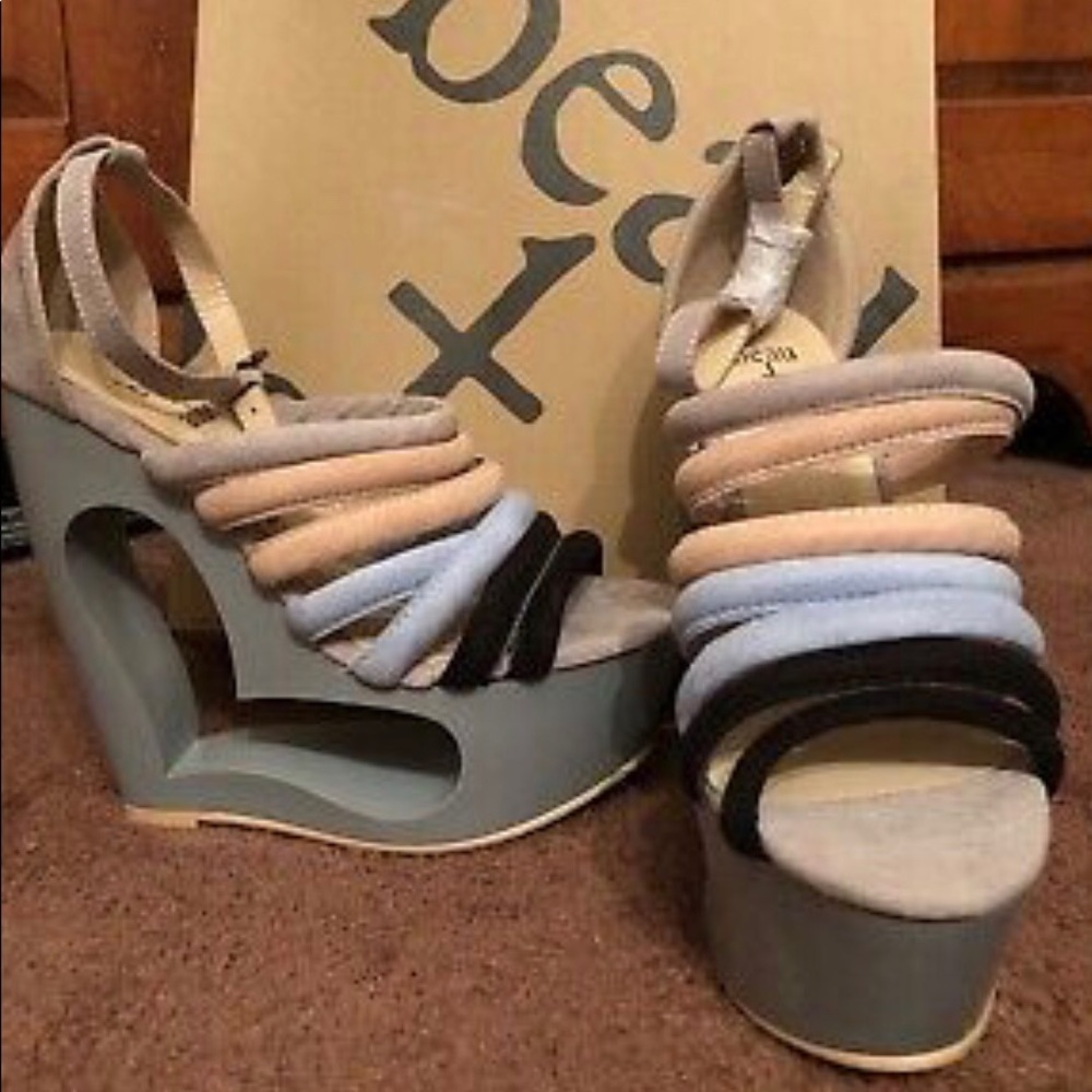 New Beau + ashe platform Sandals